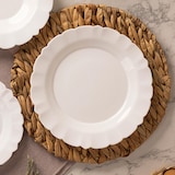 thumbnail of San Ignacio – 12-teiliges Geschirrset aus Opalglas Weiß mit 4 Gläsern aus Kristallglas à 300 ml