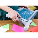 thumbnail of Dahle Personal Schneidemaschine DIN A4 340 mm Blau 15 Blatt