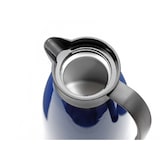 thumbnail of Isolierkanne GLACE in dunkelblau, lackiert. Inhalt: 1 Liter für ca. 7 Tassen. Höhe: 20,8 cm, Durchmesser: 13,5 cm.