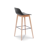 thumbnail of Set di 2 sgabelli da bar neri in stile scandinavo con gambe in legno naturale - Altezza 66 cm