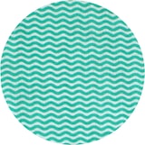 thumbnail of Grüne Welle, Universaltücher mit Textilcharakter, grün-weiß, 55 % Viskose, 45 % Polyester, ca. 25x34 cm, 50 Tücher