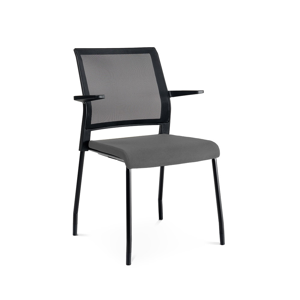 Cadeira Rocada 938M com encosto em Maya e assento estofado em cinzento. Assento estofado em cinzento.