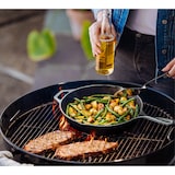 thumbnail of Lodge – Poêle + couvercle en fonte naturelle 26cm – Tous feux – Made in USA