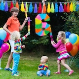 thumbnail of Relaxdays Pinata Geburtstag, Zahl 8, zum Aufhängen, Kinder & Erwachsene, Papier, zum selbst Befüllen, Piñata, bunt