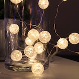 thumbnail of LED Lichterkette Kugeln 15 leuchtende Bälle Eisglas Bruchglas Optik