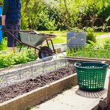 thumbnail of Relaxdays Tunnelbögen, 6er Set, Bügel für Pflanztunnel & Hochbeet, HxB: 31 x 33 cm, witterungsbeständig, biegsam, grün