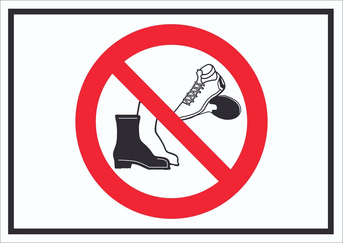 Schuhe ausziehen Schild Symbol A1 (594x841mm)