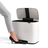 thumbnail of Brabantia Bo pedaalemmer staal 36 liter L 363 x B 540 x H 440 mm SoftClose – wit