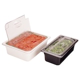 thumbnail of CAMBRO 30CWLN-135 - Tapa FlipLid con muesca GN 1/3 - 17,6 x 32,5 cm - (No incluye cubeta) - Transparente - Venta 1 unidad.