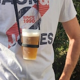 thumbnail of Porte-gobelet réutilisable en tour de cou