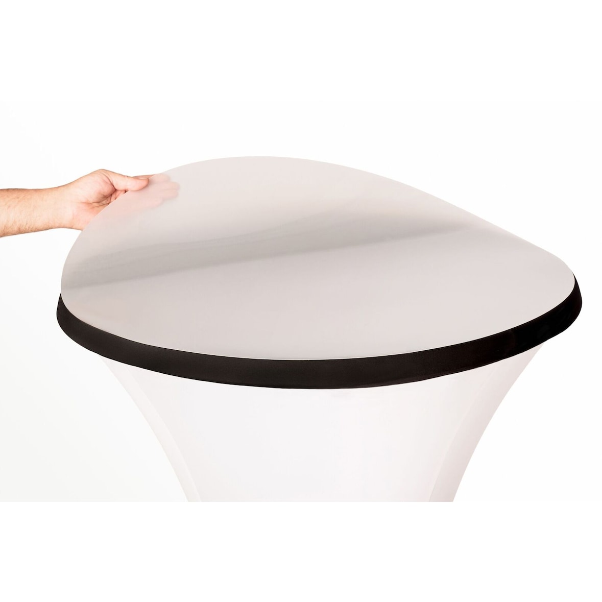 TexDeko 2er PACK Runde Schutzplatte für Stehtische, Stehtischhussen, Abdeckplatte aus Kunststoff (Ø 83 cm)