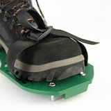 thumbnail of Relaxdays Rasenlüfter Schuhe, je 13 Nägel, Vertikutierer, Nagelschuhe Rasen, Estrichschuhe, BT: 32,5x15 cm, schwarz/grün