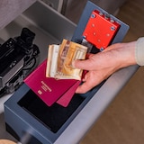 thumbnail of HMF 49216-11 Tresor mit Schlüssel, Möbeltresor klein, 23 x 17 x 17 cm, Anthrazit