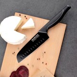 thumbnail of Santoku keukenmes met een lemmet van 16 cm, Nirosta Black Edition
