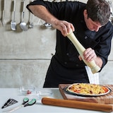 thumbnail of Relaxdays Pizzaschere mit Pizzaheber, Edelstahl Küchenschere, spülmaschinenfester Pizzaschneider, schwarz-grün