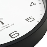 thumbnail of Décoshop26 - Horloge murale radioguidée Mouvement à quartz 31 cm Blanc/noir DEC022250