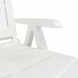 thumbnail of Tumbona de plástico blanco