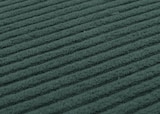 thumbnail of Décoshop26 - Set aus 2 Esszimmerstühlen mit hoher Rückenlehne bezogen mit grünem Cordstoff und mit dunklen Holzbeinen 04_0007330