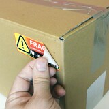 thumbnail of Lot de 50 étiquettes FRAGILE  4x10 cm