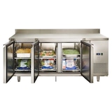 thumbnail of METRO PROFESSIONAL Tavolo refrigerato congelatore GCF3100, acciaio inox, 179.5 x 70 x 85 cm, 334 L, 3 porte, argento