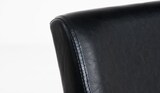 thumbnail of Décoshop26 - Moderner Esszimmerstuhl x1 aus schwarzem PVC mit braunen Holzbeinen 10_0002016