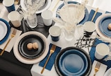 thumbnail of PartyDeco, Tischdecke, synthetisches Material, 137 x 183 cm, weiß