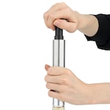 thumbnail of Les Petits Champs Manuelle Weinpumpe WOM440 / Weinkonservierung / Datumsmarkierung / Edelstahl / BPA-frei / 4 Weinkorken