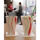 thumbnail of Papptrinkbecher aus Hartpapier rot-blau gestreift mit Eichstrich, Kaltgetränkebecher Retro, 2.000 Stück: Größe - 0,30 l (12oz)