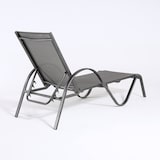 thumbnail of Tumbona de exterior apilable y reclinable, de aluminio y textilene