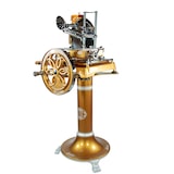 thumbnail of Berkel Volano B114 Schwungrad- Aufschnittmaschine Gold
