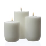 thumbnail of LED Kerze Mia Echtwachs mit Rillen flackernd H: 12,5m D: 8cm weiß