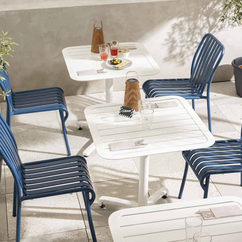 Ebern Designs Krystell - Plateau de table inclinable 22 po avec plateau inclinable pour la télé