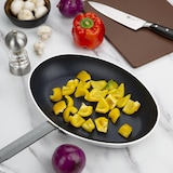 thumbnail of Vogue Aluminium Antihaft-Teflon-Platinum-Plus Oval-Bratpfanne 36cm