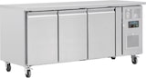thumbnail of Polar U-Serie Kühltisch mit drei Türen 417Ltr