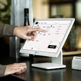 thumbnail of SumUp Point of Sale Lite + Solo pinapparaat en oplaadstation