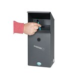 thumbnail of PROREGAL Großvolumiger E-Zigarettensammler mit Schutzdach | 3,7 Liter, HxBxT 42,3x18x13cm | Verzinkter Stahl | Grau | Ascher Aschenbecher