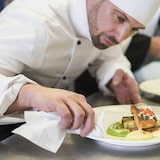 thumbnail of Küchenrollen Großrolle XXL 2-lagig O 19cm 19cm x 100m alle 22 cm perforiert