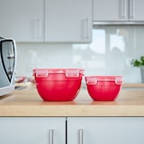 thumbnail of Emsa CLIP & MICRO Mikrowellendose Rund, Lunchbox, Frischhaltedose, Kunststoff, Rot, 2.6 L, N1060600