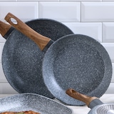 thumbnail of San Ignacio - Batería de cocina 16/18/20/24cm Nona en Acero Inox apta para inducción con Juego de Sartenes 22/24/26cm Daimiel