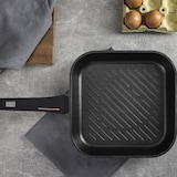 thumbnail of BERGNER Copper – Set aus 2 Kasserollen Ø20cm/Ø28cm (2,2/4,2 L) aus geschmiedetem Aluminium mit Deckeln und Grillpfanne 28×28cm aus Aluminiumguss