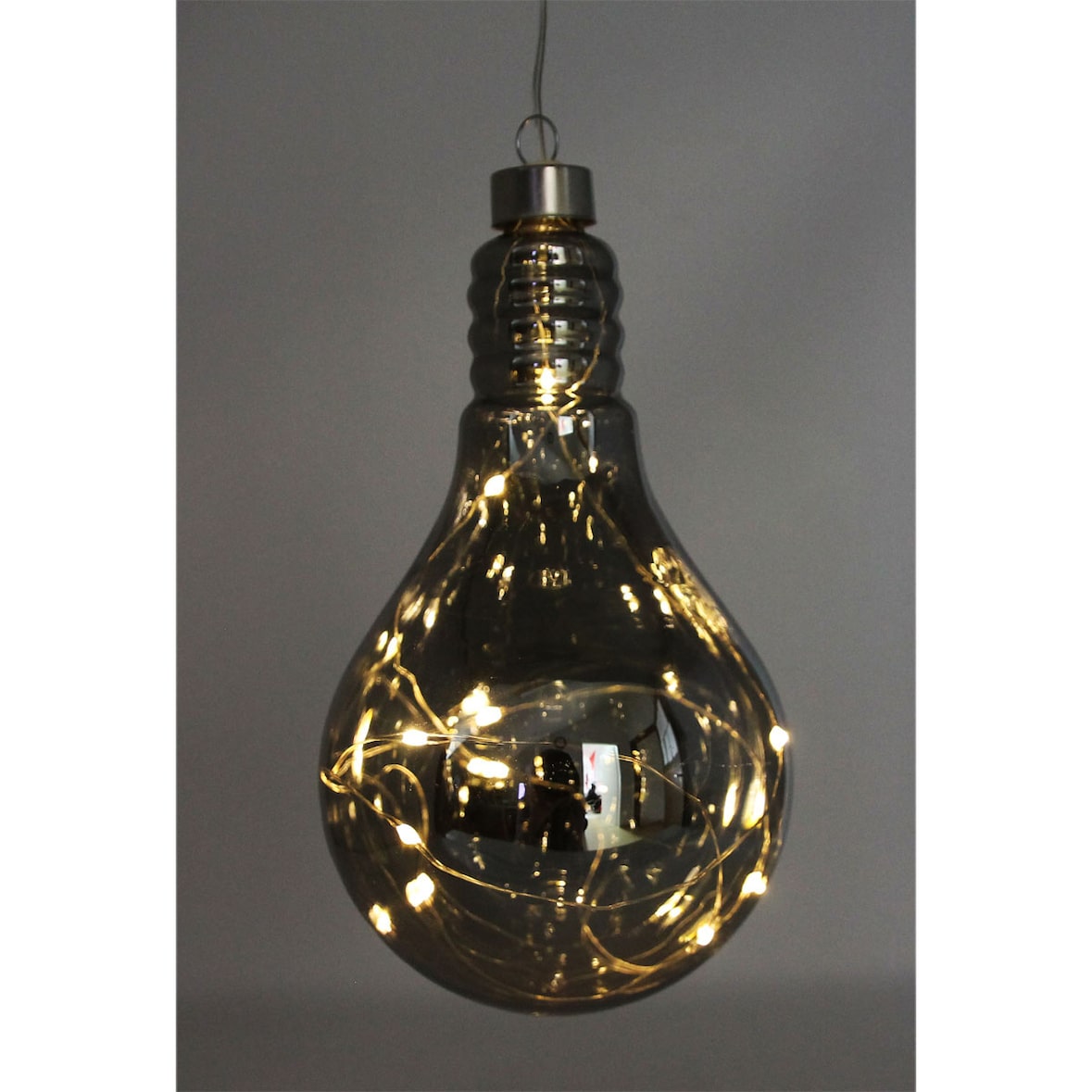 Weihnachtsglühbirne mit Batteriebetrieb in transparent glatt H 15cm