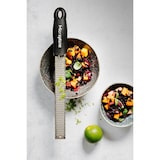 thumbnail of Zesteur premium noir -  Rectangle Inox Microplane 32.5x3 cm