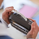 thumbnail of Brother P-Touch D210 Beschriftungsgerät