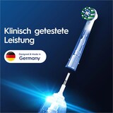 thumbnail of Oral-B CrossAction 8 Stück(e) Weiß