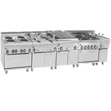 thumbnail of Elektroherd mit 4 runden Platten