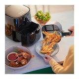 thumbnail of Essential Airfryer HD9200/90