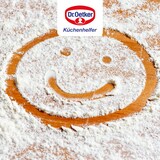 thumbnail of Set van 2 Dr. Oetker kerst smiley gezicht Linzer koekjesvormpjes