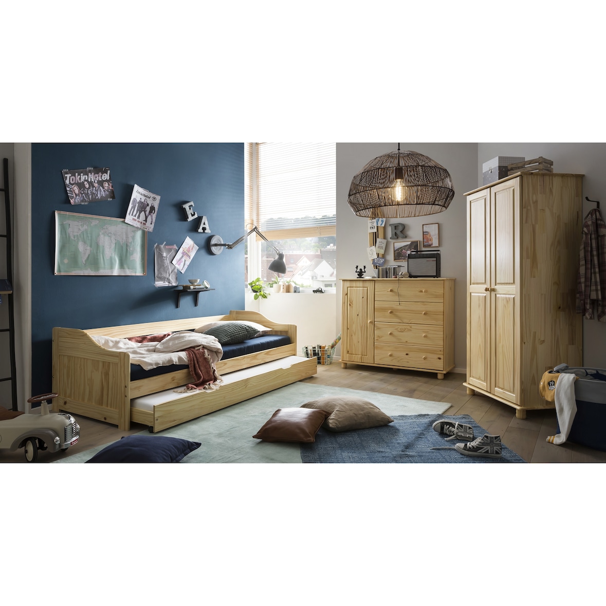 Möbilia Kleiderschrank mit 2 Türen | Kiefer-Holz massiv | B 82 x T 52 x H 170 cm | natur | 19020010 | Serie SCHRANK