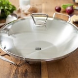 thumbnail of Fissler - Kunming - Wok mit Glasdeckel 35 cm