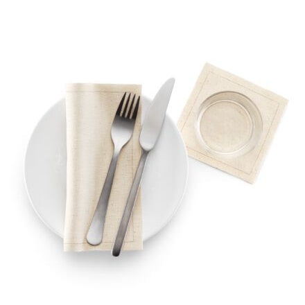 Stoffservietten auf Rolle in Recycling naturbraun, 20x20 cm aus Stoff, 1 Rolle = 12 Servietten